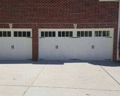 damaged-garage-door-replacement-peachtree-city-georgia